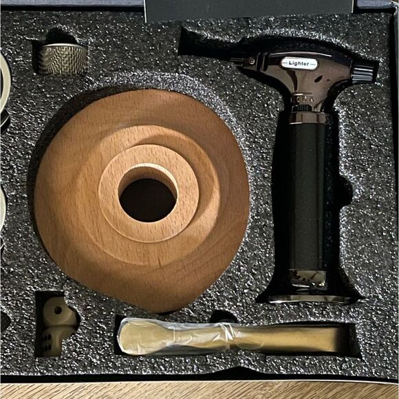 Syjunf Cocktail Whiskey Smoker Gift Set Kit with Accessories (No Butane) NEW - Picture 8 of 16